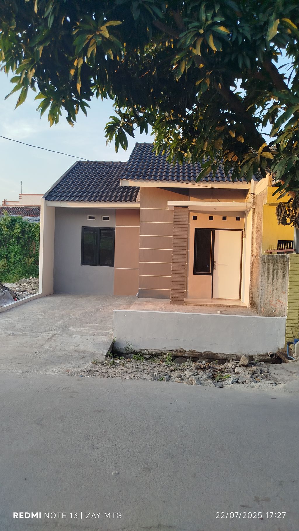 foto tampak rumah tipe 36/78 C7 perumahan PESONA KALANGSURIA ( PESONA BARU II )