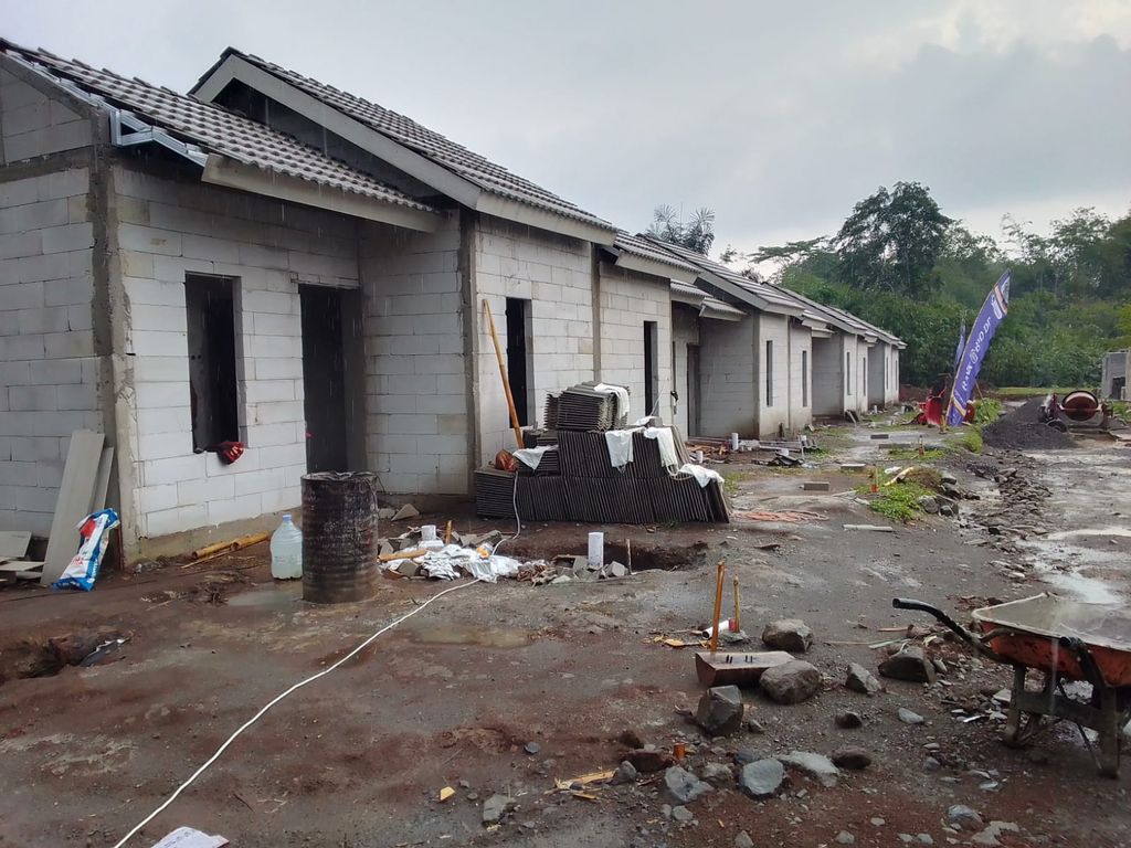 foto contoh rumah perumahan PERMATA BINTARO