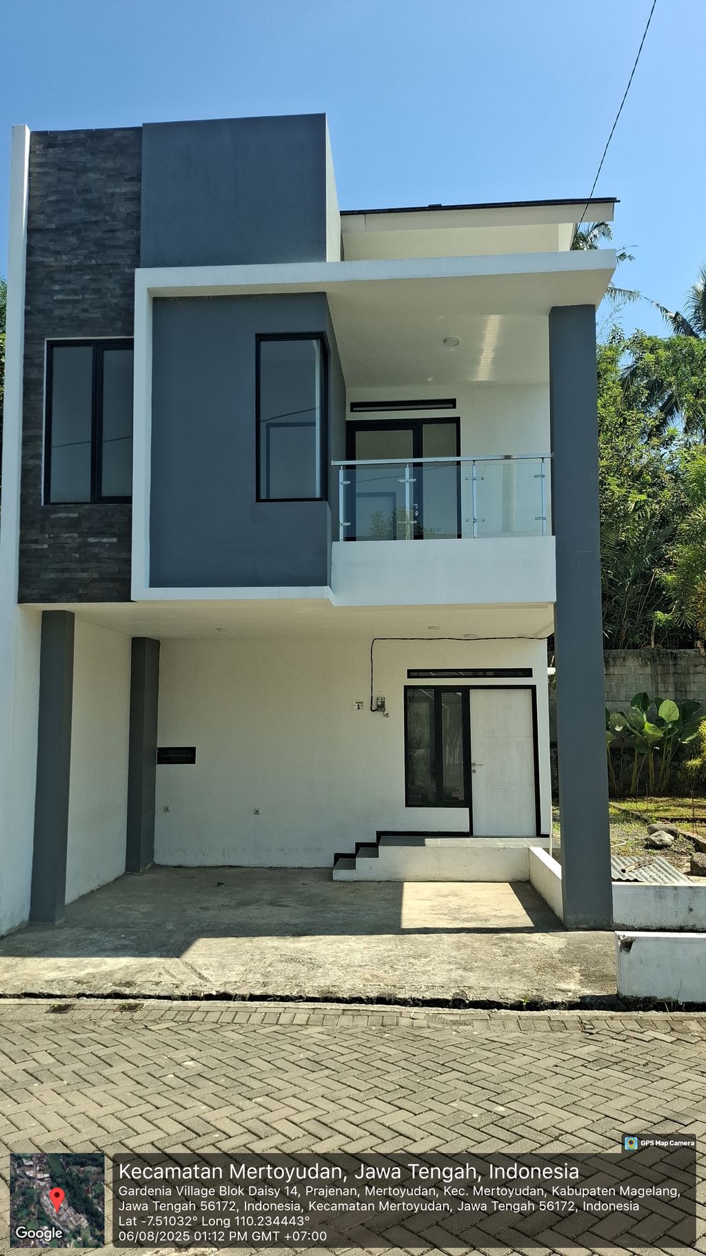 foto tampak rumah tipe 74 perumahan GARDENIA VILLAGE