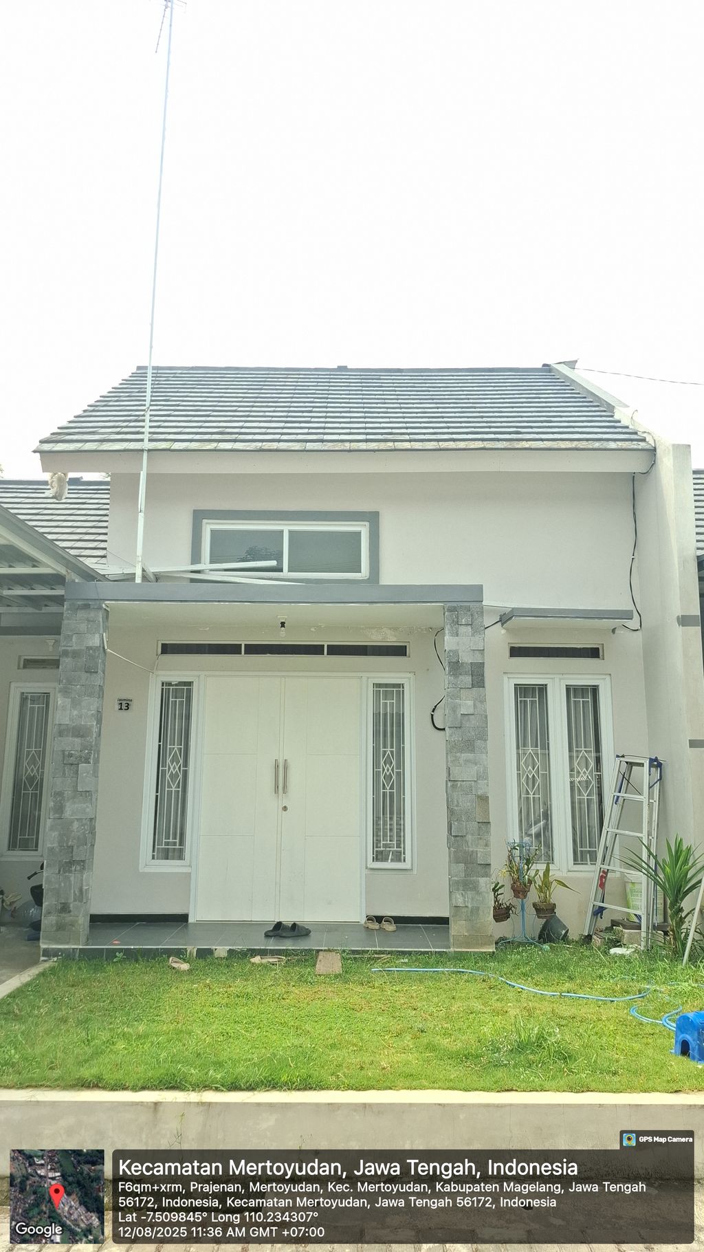 foto tampak rumah tipe 52 perumahan GARDENIA VILLAGE