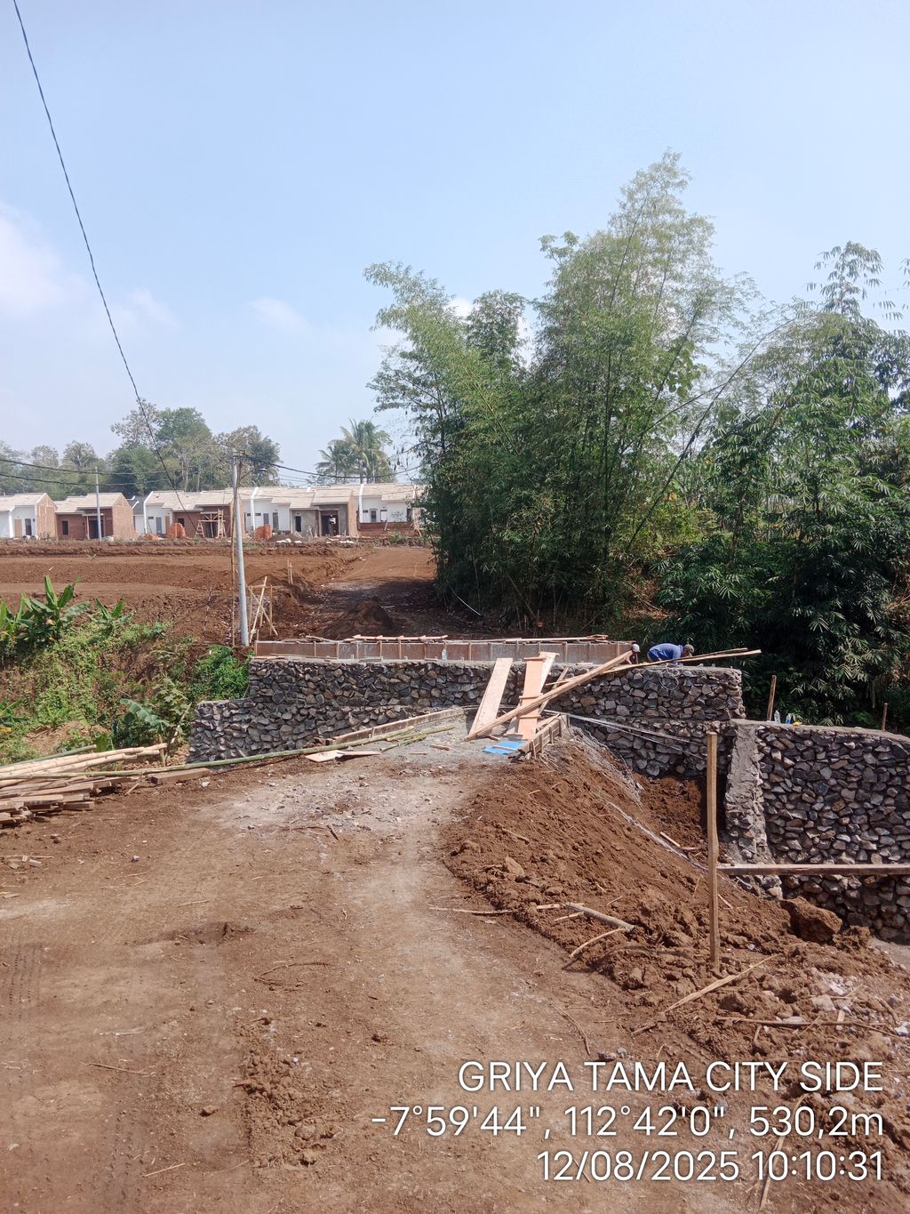 foto gerbang perumahan GRIYA TAMA CITY SIDE