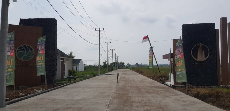 foto gerbang perumahan Grand Koper Residence