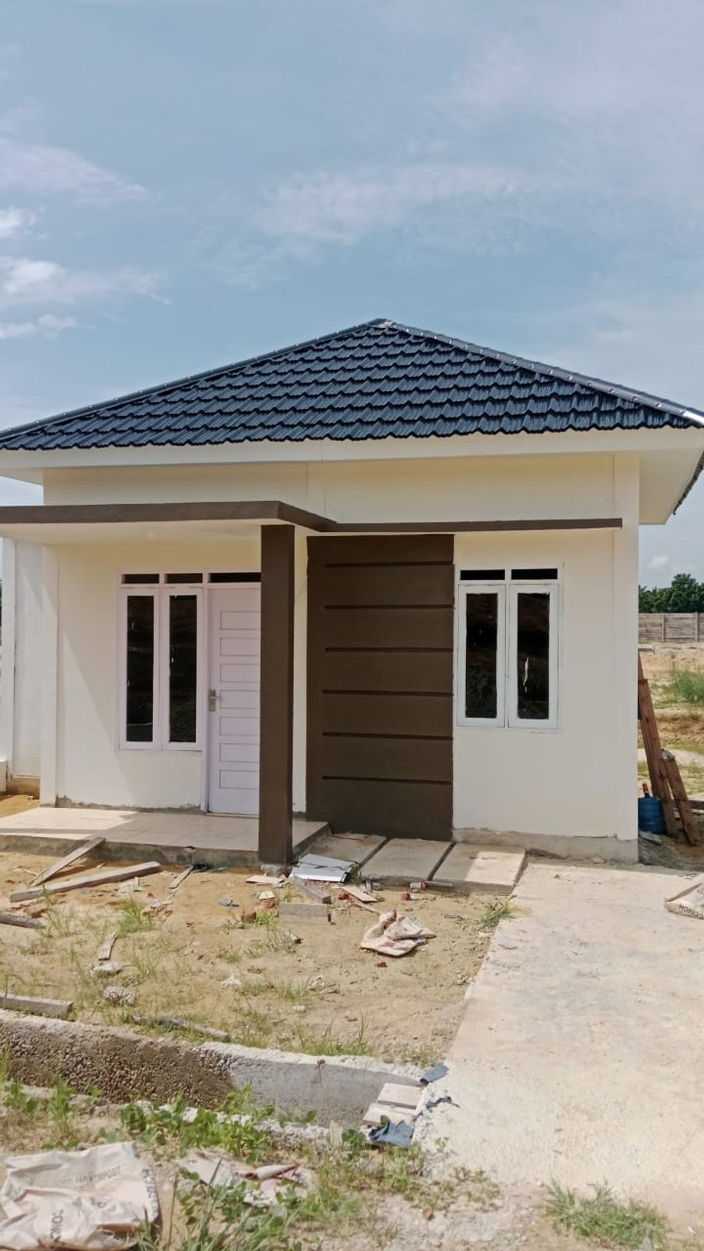 foto tampak rumah tipe 36 perumahan FANYBELLA RESIDENCE 2 TAHAP 1