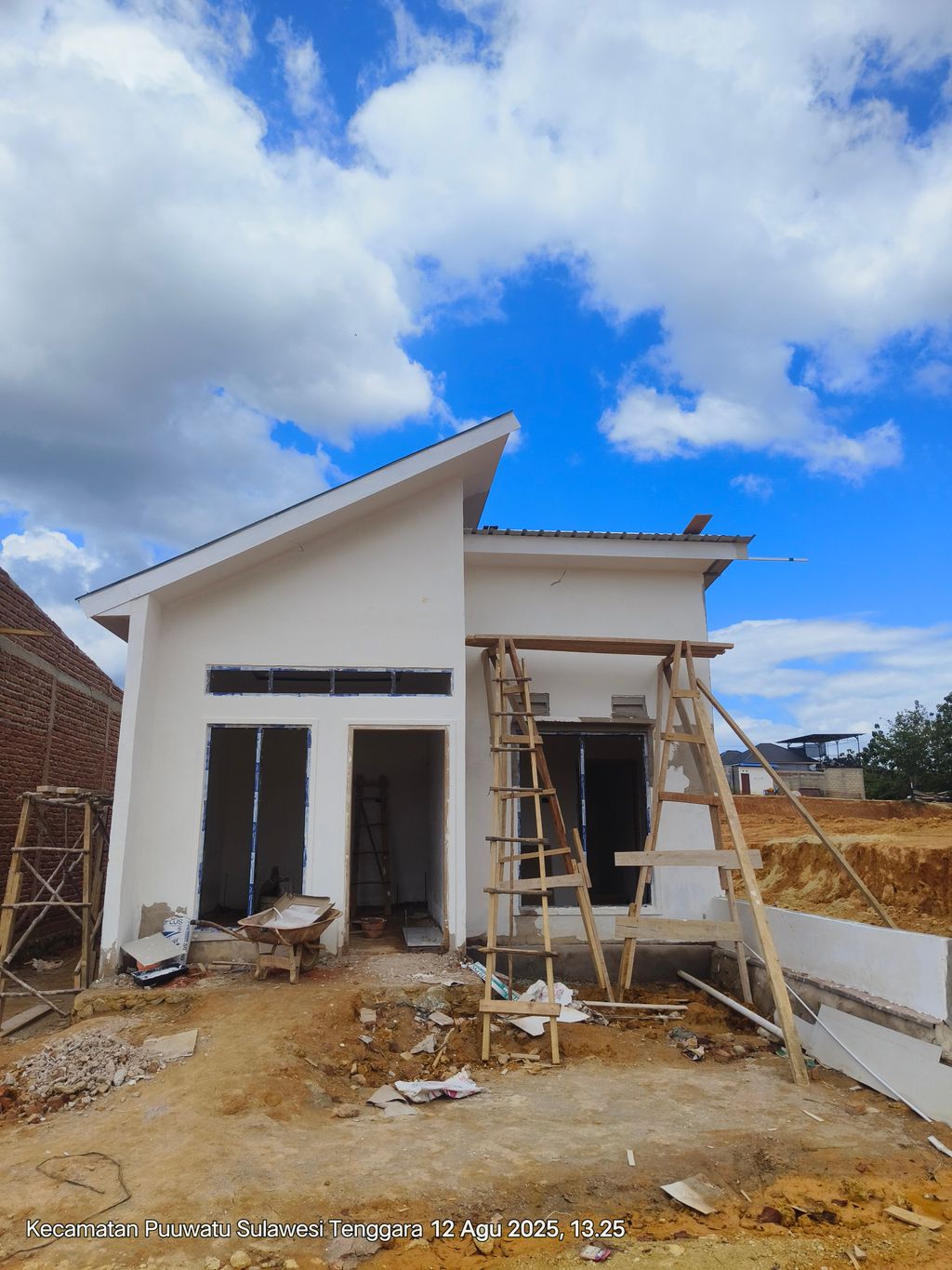 foto tampak rumah tipe 36 perumahan RAYYAN HILLS
