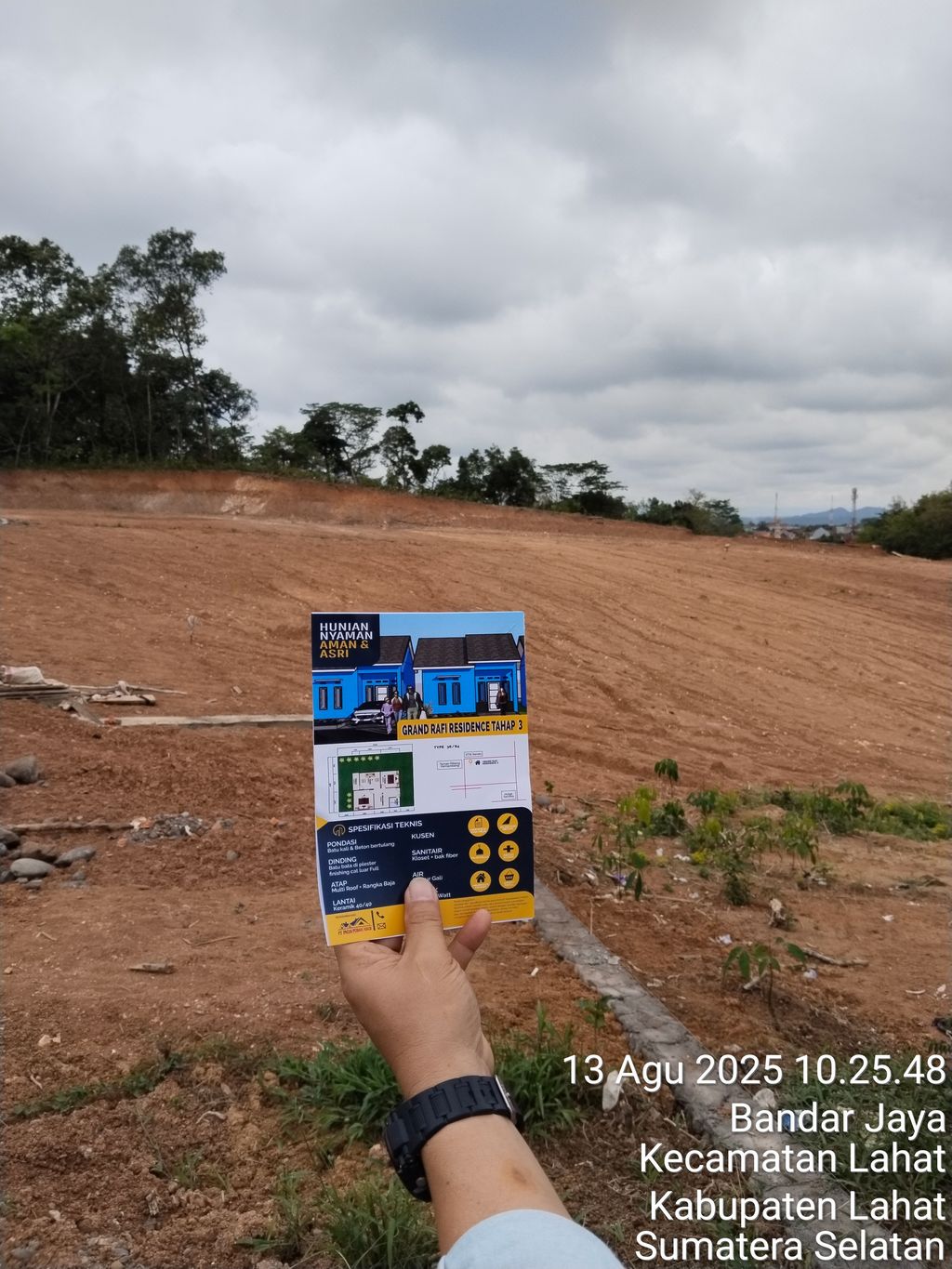 foto gerbang perumahan GRAND RAFI RESIDENCE III