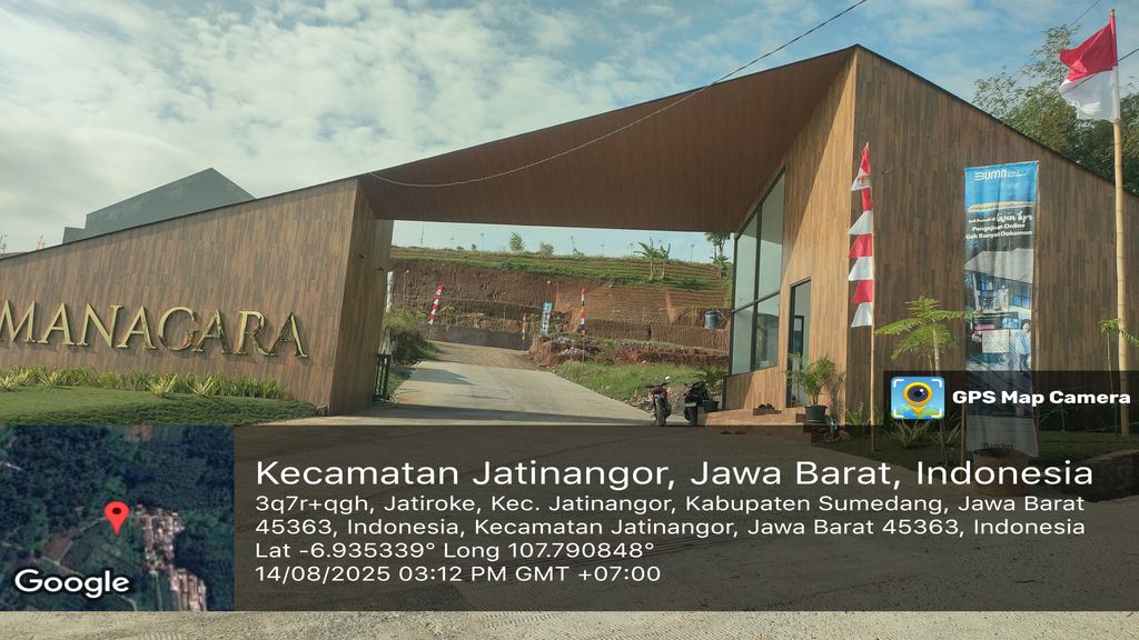 foto gerbang perumahan TARUMANAGARA JATINANGOR