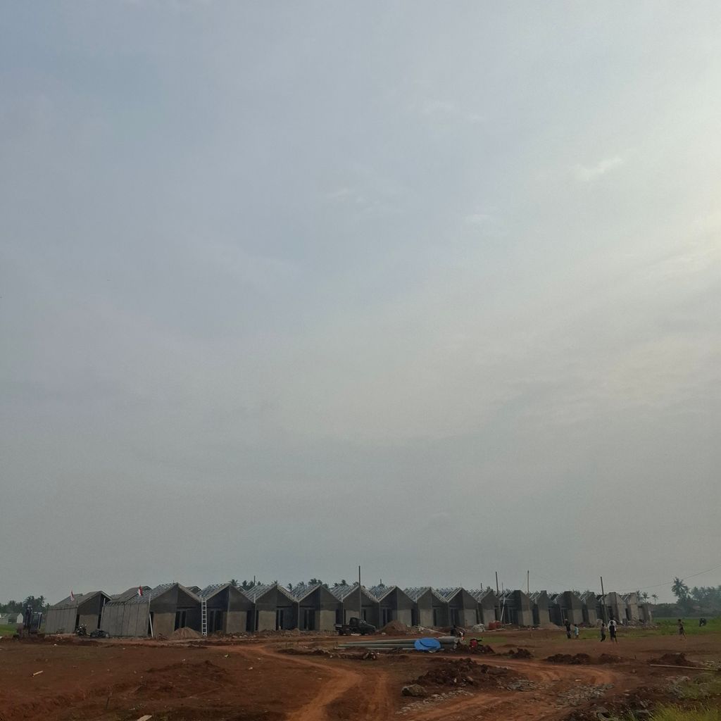 foto posisi tengah perumahan GRAHA PAKUALAM INDAH