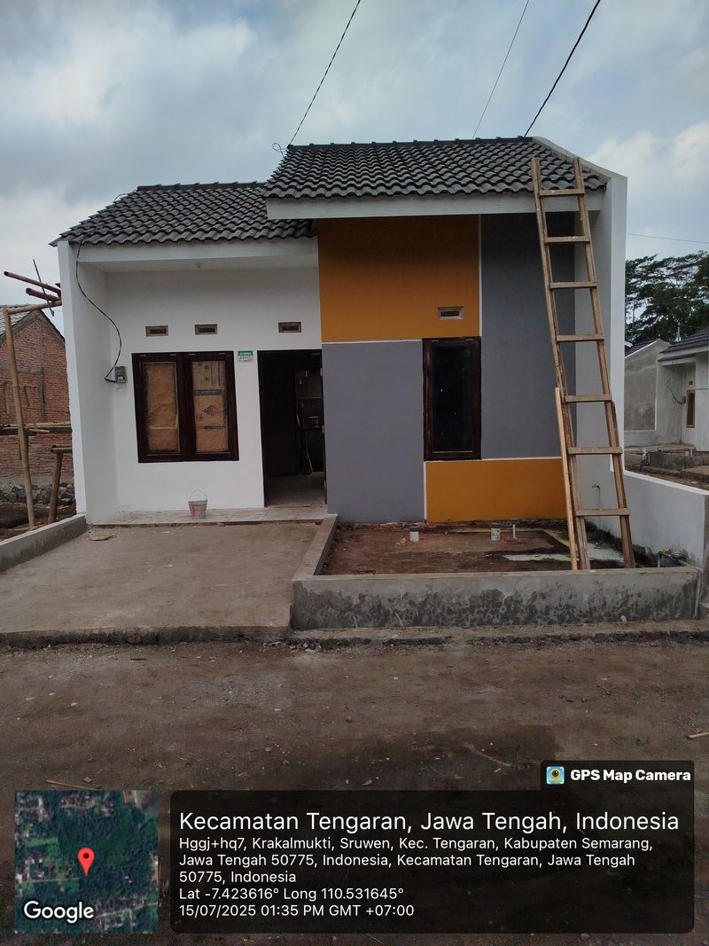 foto contoh rumah perumahan Puri Mukti Sruwen