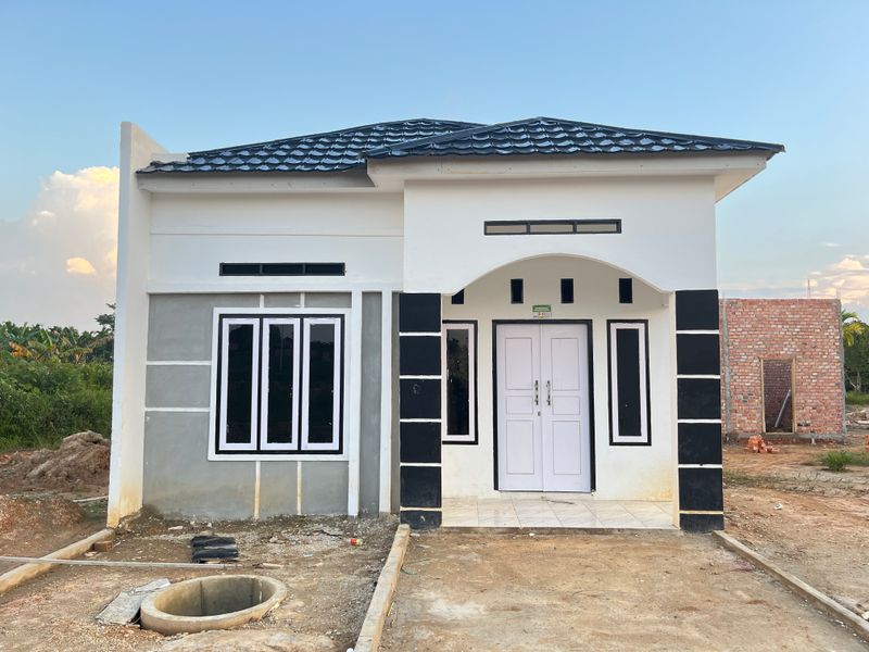 foto contoh rumah perumahan ANGELLA HILLS