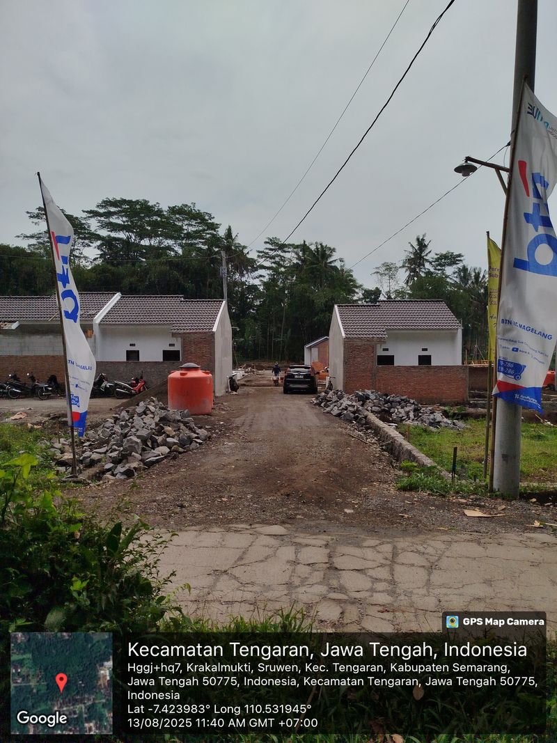 foto gerbang perumahan Puri Mukti Sruwen