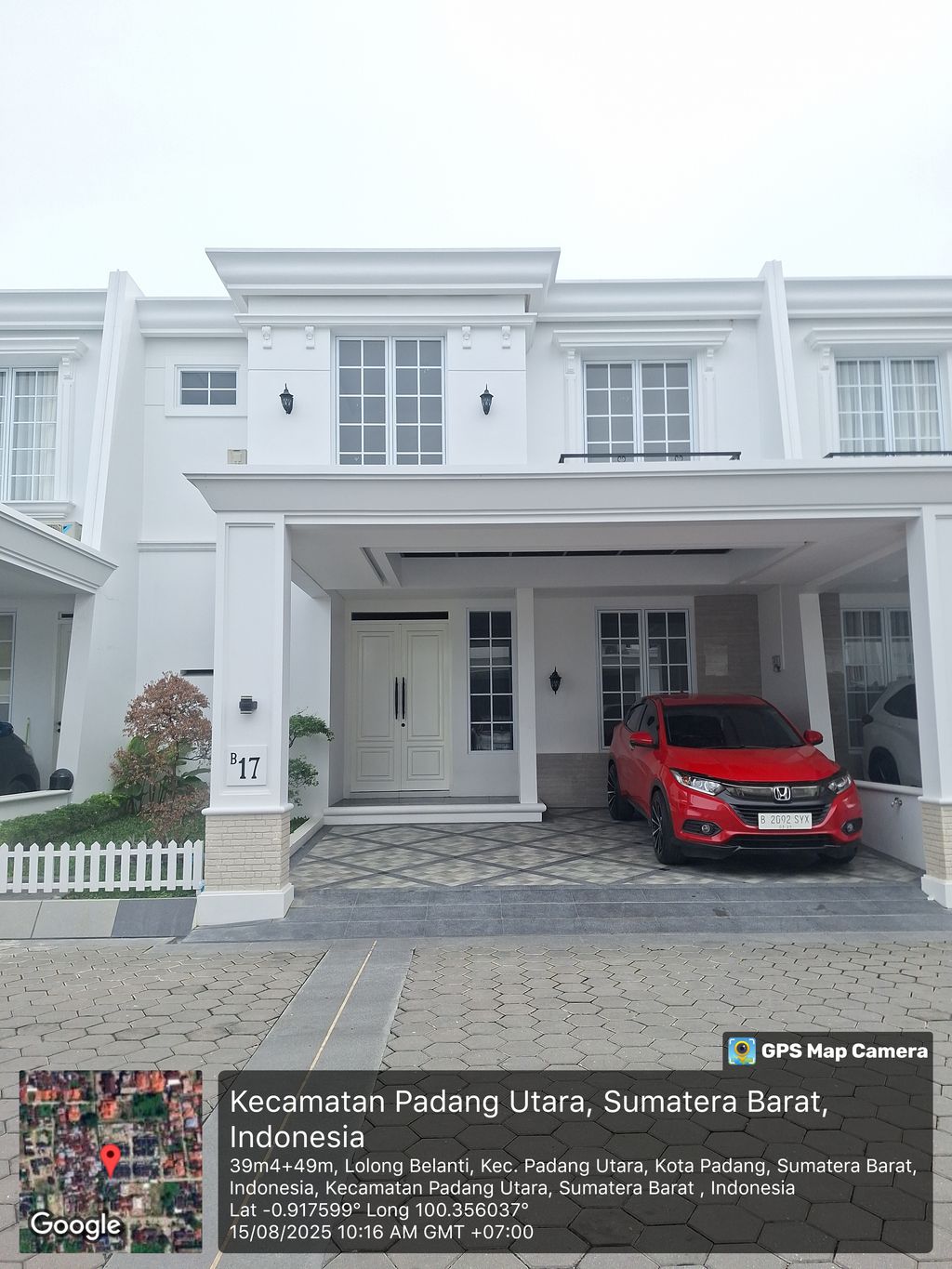 foto tampak rumah tipe 139/161 perumahan Mega Asri