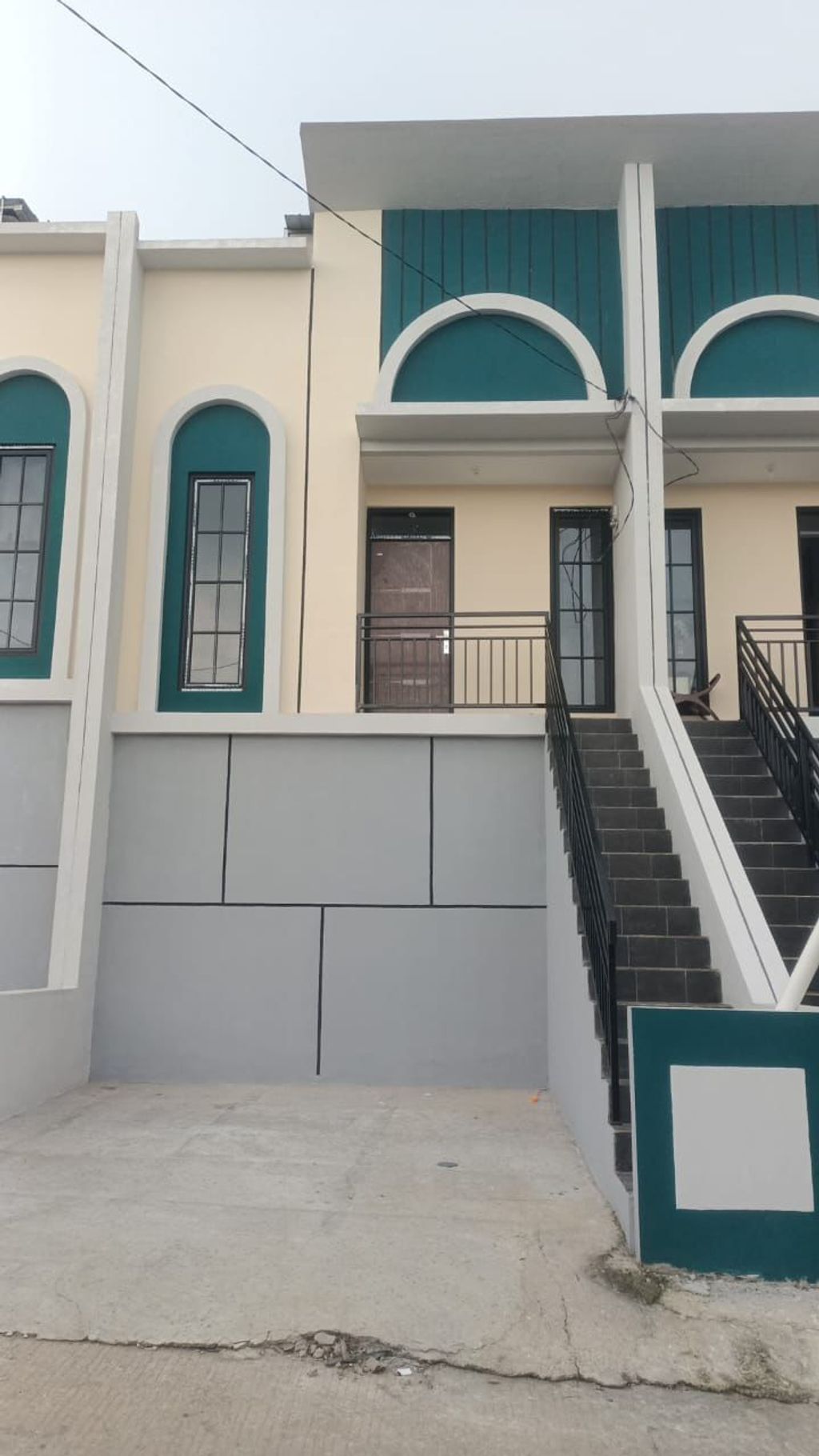 foto tampak rumah tipe 30 1 Lantai Kontur 3m (324) perumahan G-Land Padalarang Valley