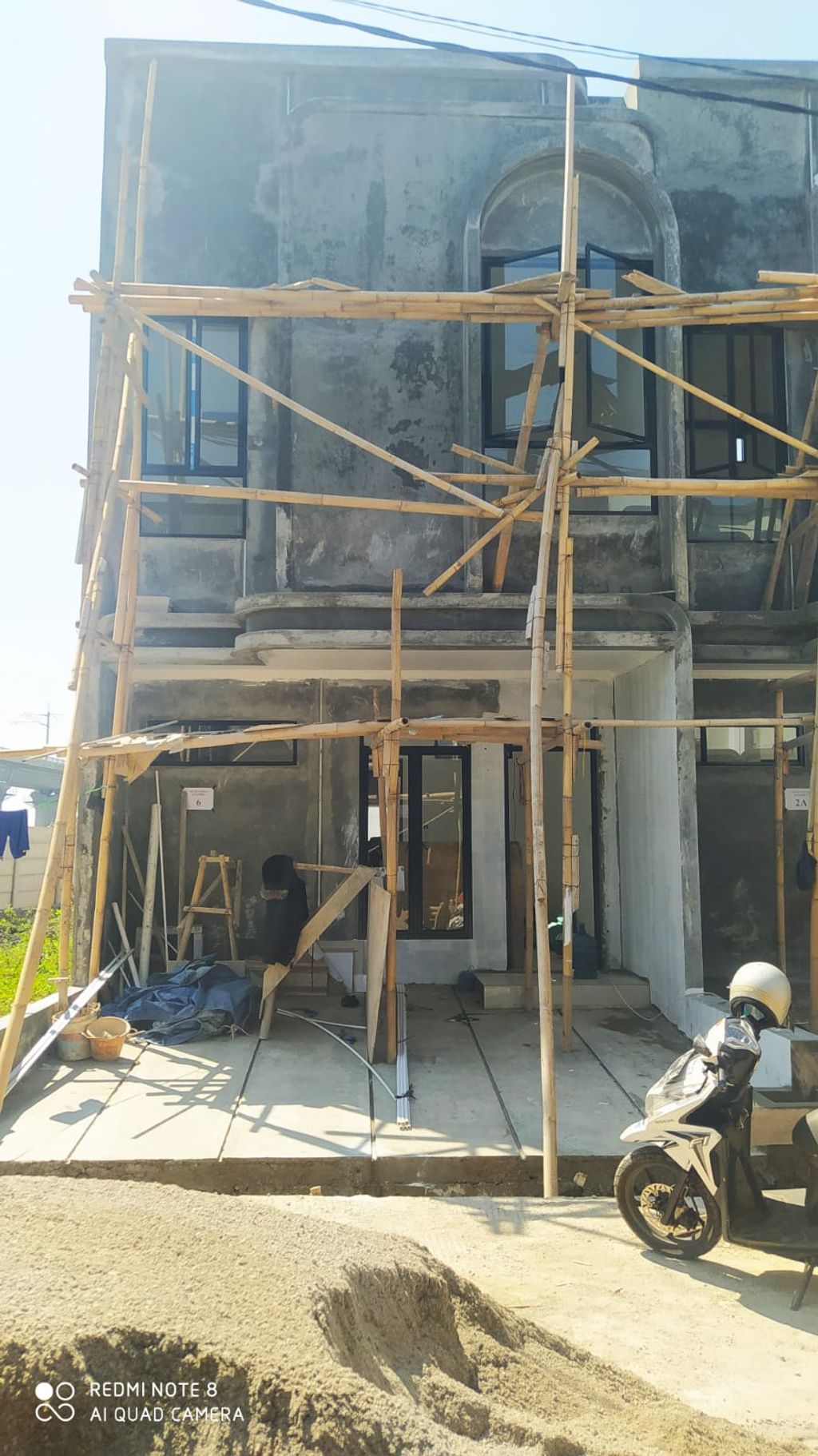 foto tampak rumah tipe 38 Compact 2 Kamar HC (473) perumahan G-Land Ciwastra Park 2