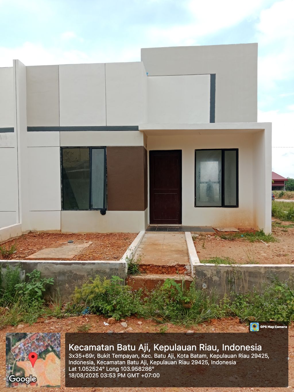 foto contoh rumah perumahan CASA GRANDE RESIDENCE