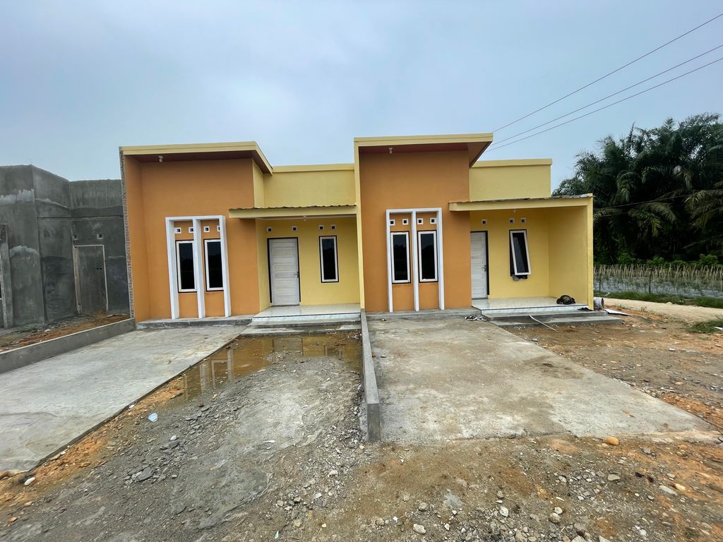 foto gerbang perumahan BUMI REGENCY