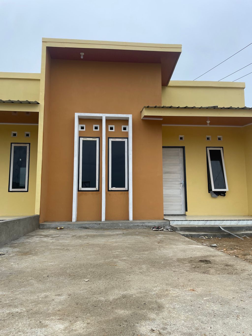 foto posisi tengah perumahan BUMI REGENCY