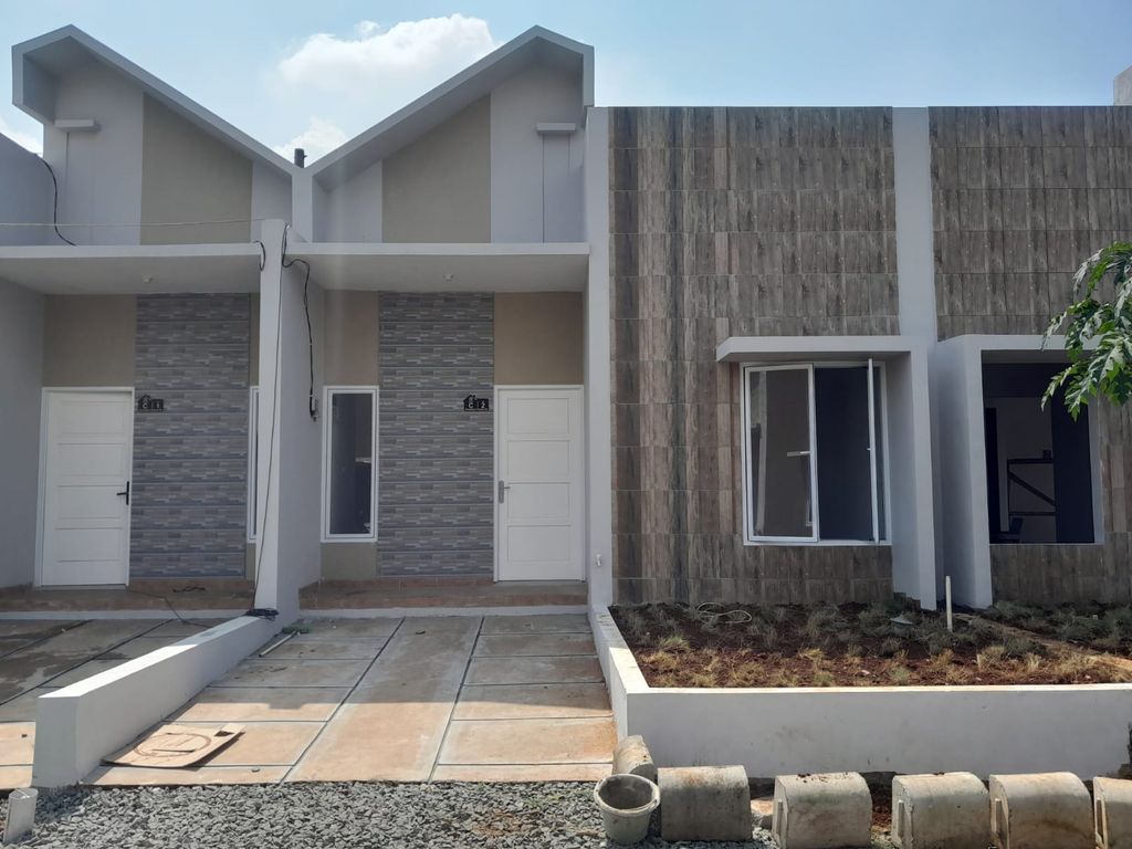 foto tampak rumah tipe 36/67 perumahan Parama Hill