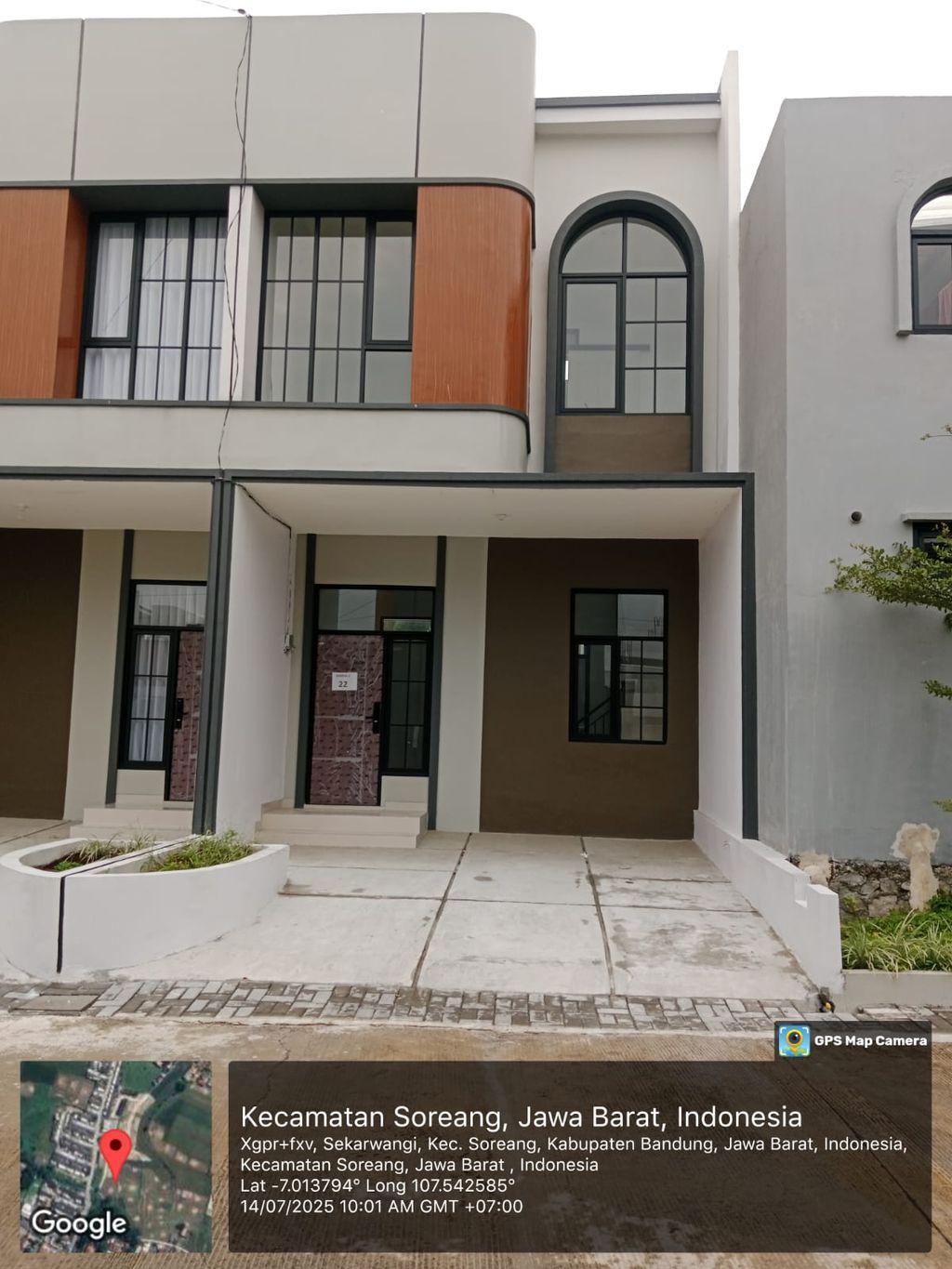 foto tampak rumah tipe 38 Compact (2 kamar) (521) perumahan Cluster Beverly