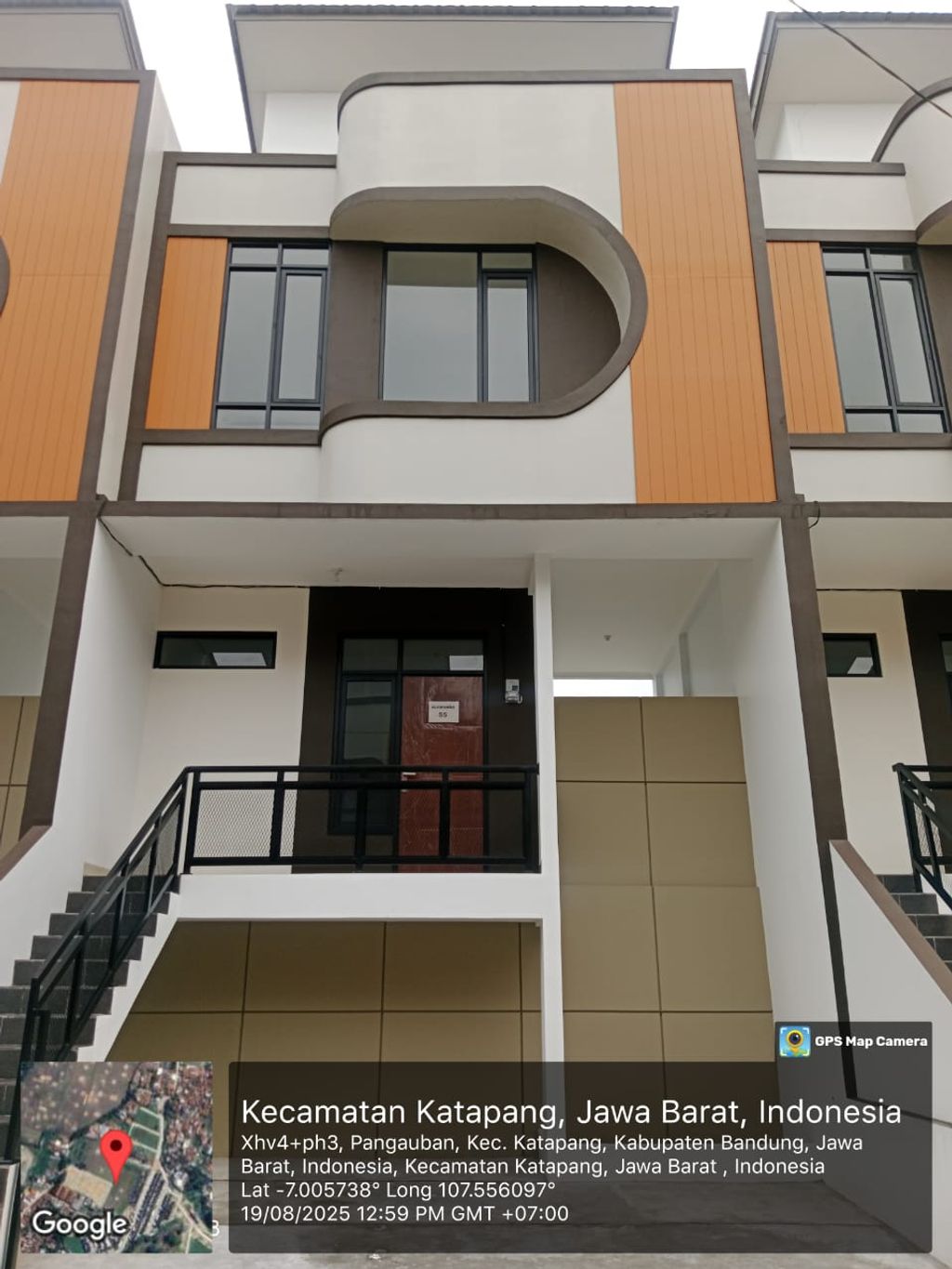 foto tampak rumah tipe 50 Compact 3 Kamar HC (548) perumahan G-Land Katapang Residence 1