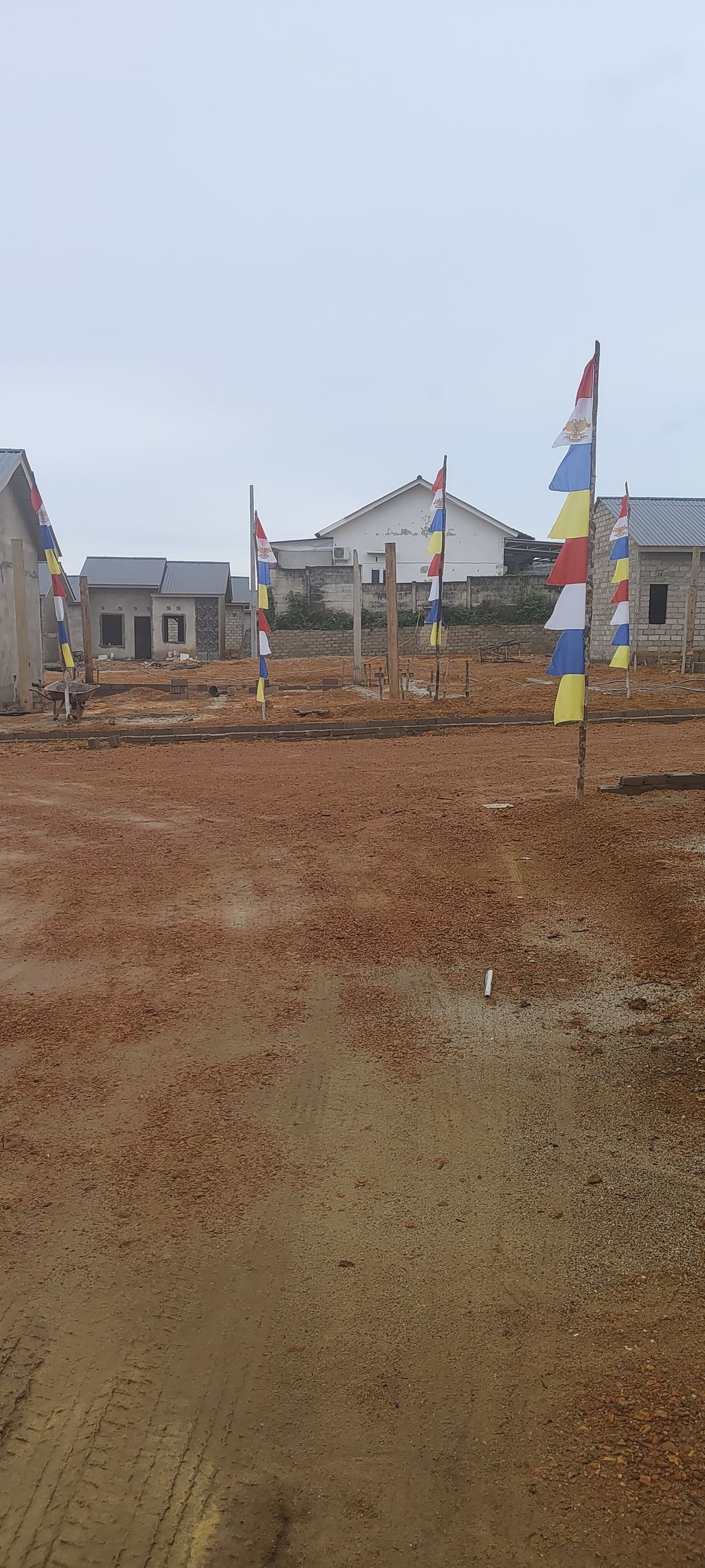 foto posisi tengah perumahan Azzahra Residence IV