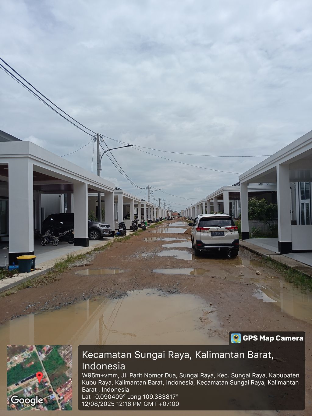 foto posisi tengah perumahan PERUMAHAN DAUN HIJAU 2