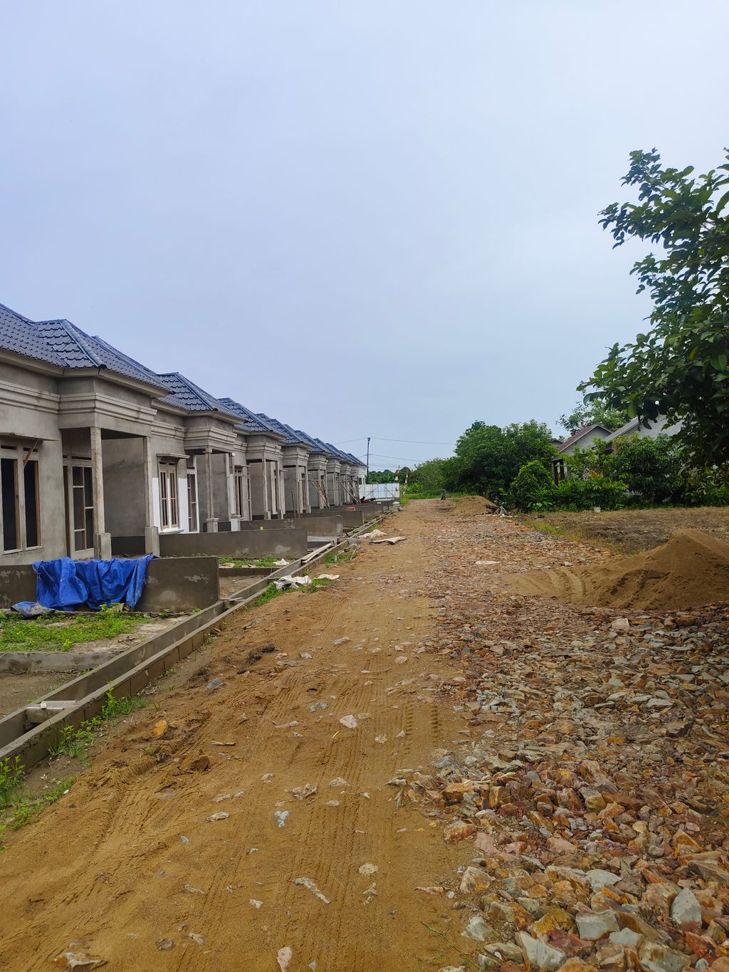 foto posisi tengah perumahan SYMPHONY HILL3