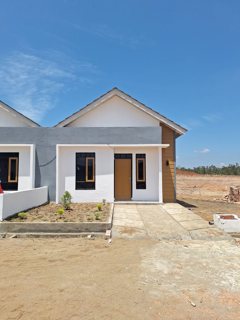 foto contoh rumah perumahan GRAND KENCANA UTAMA CLUSTER BALI II