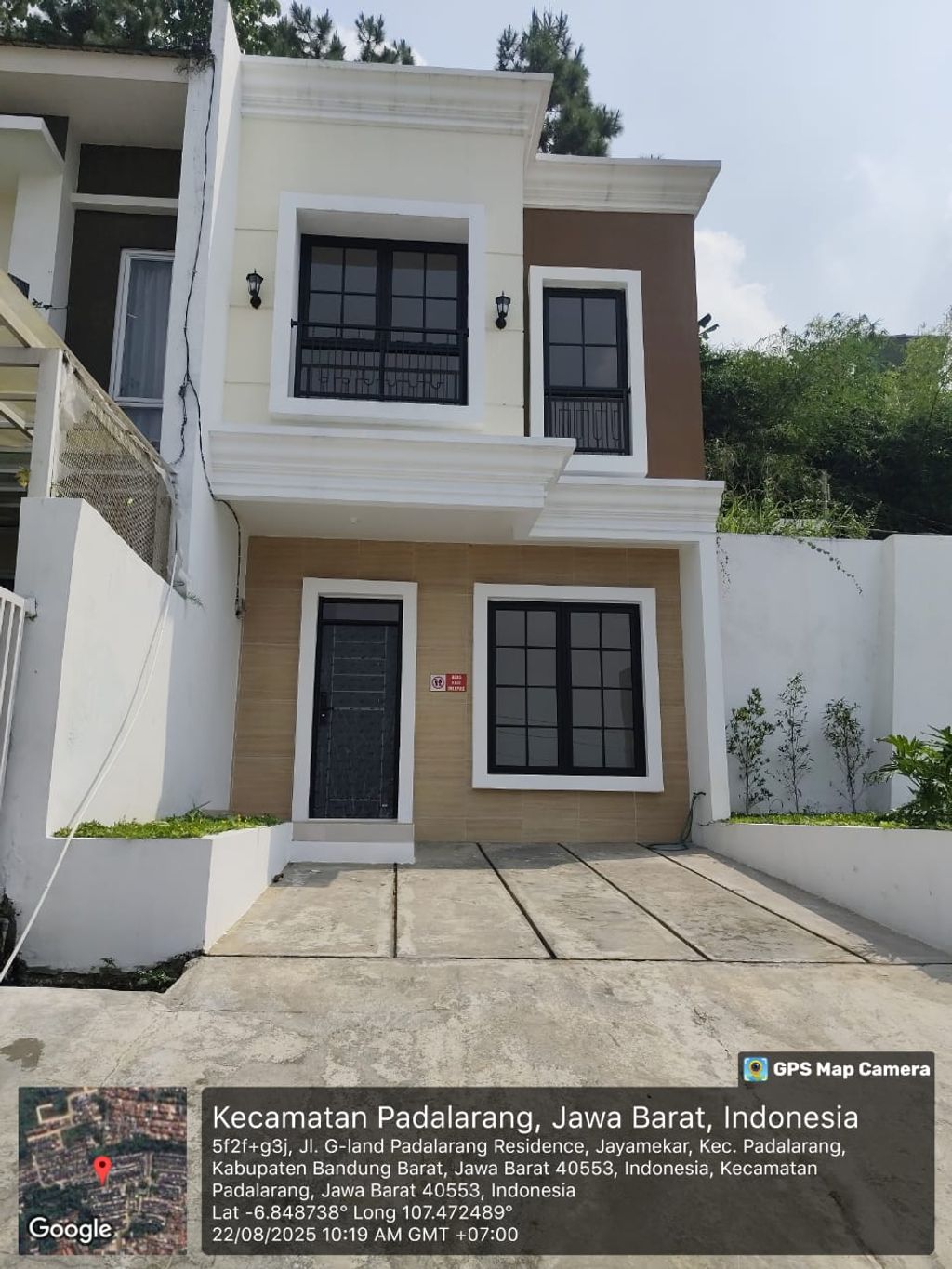 foto tampak rumah tipe 43 Superimposed (500) perumahan G-Land Padalarang Residence 2