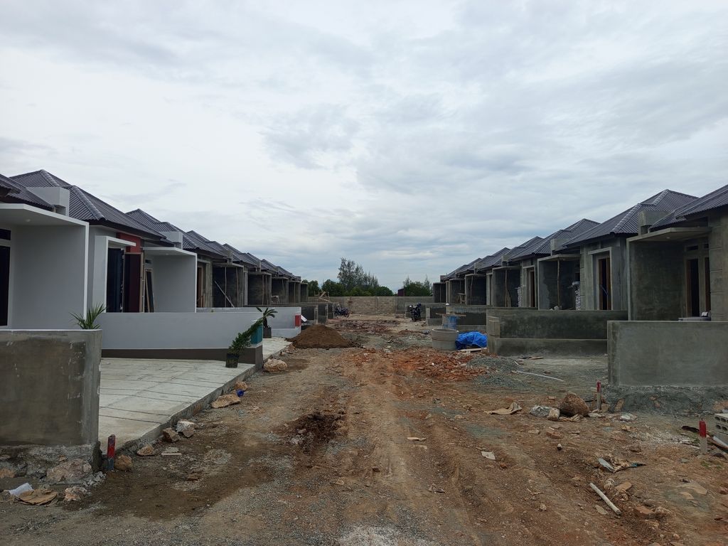 foto posisi tengah perumahan CEMARA ASRI TIBANG 1