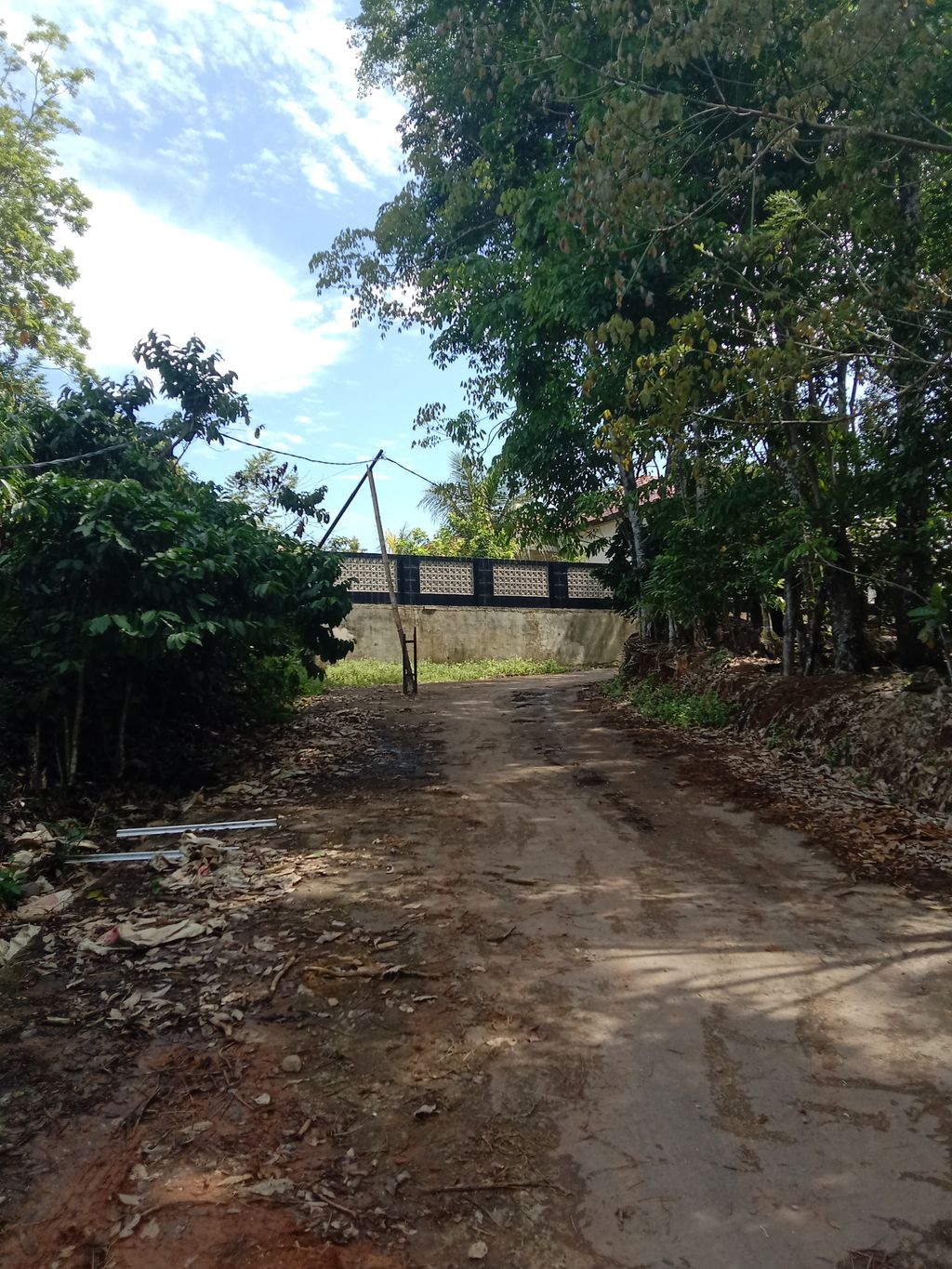 foto gerbang perumahan MUTIARA INDAH PERMAI