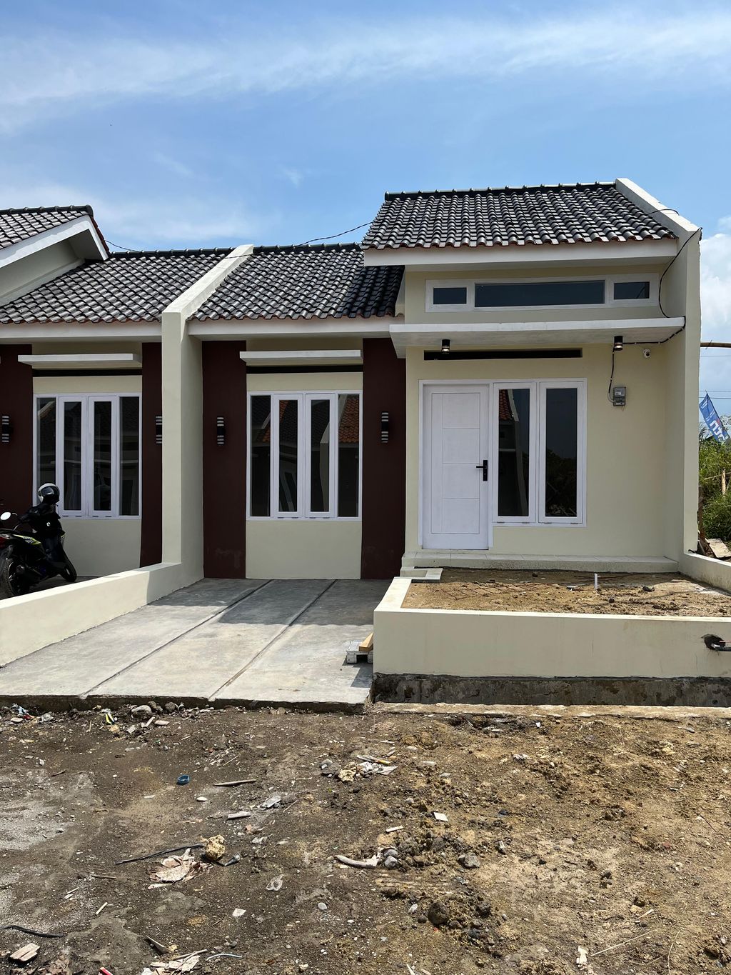 foto contoh rumah perumahan PURI MADURA