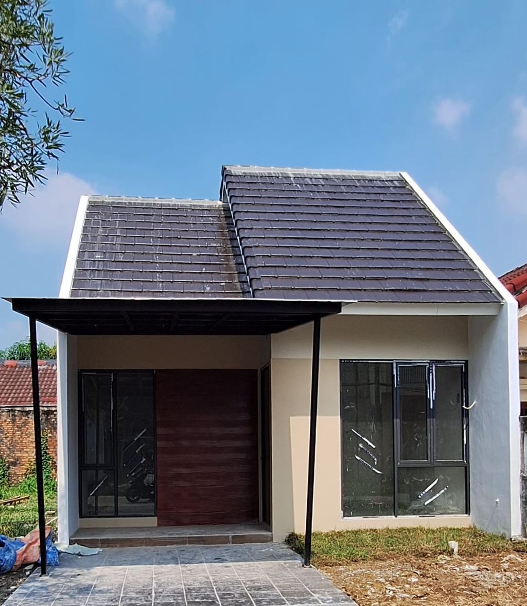 foto tampak rumah tipe Le Havre 669 perumahan Villa Mutiara Cikarang 2