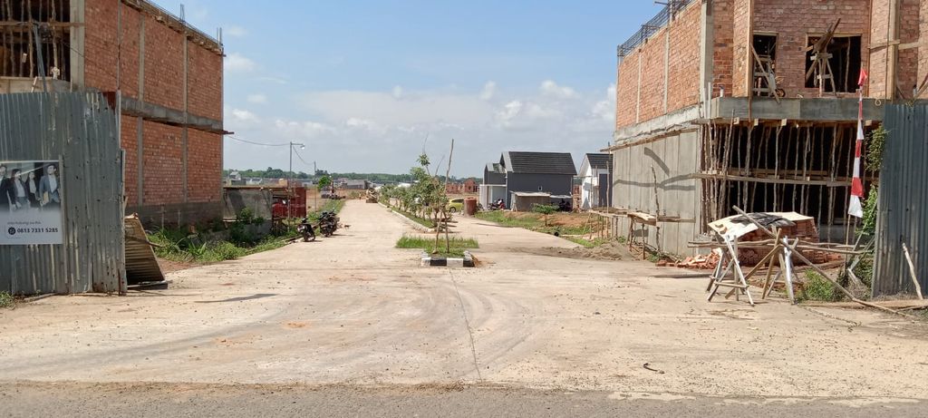 foto gerbang perumahan Duta Puri Residence Cluster C