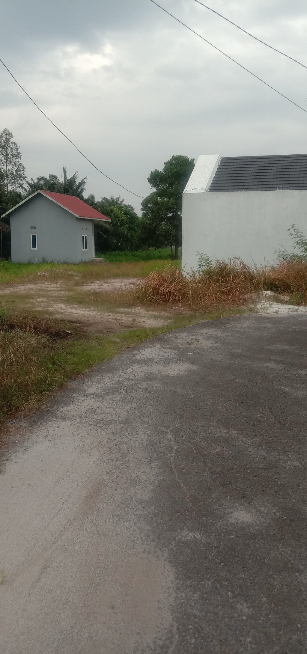 foto contoh rumah perumahan MAHLIGAI