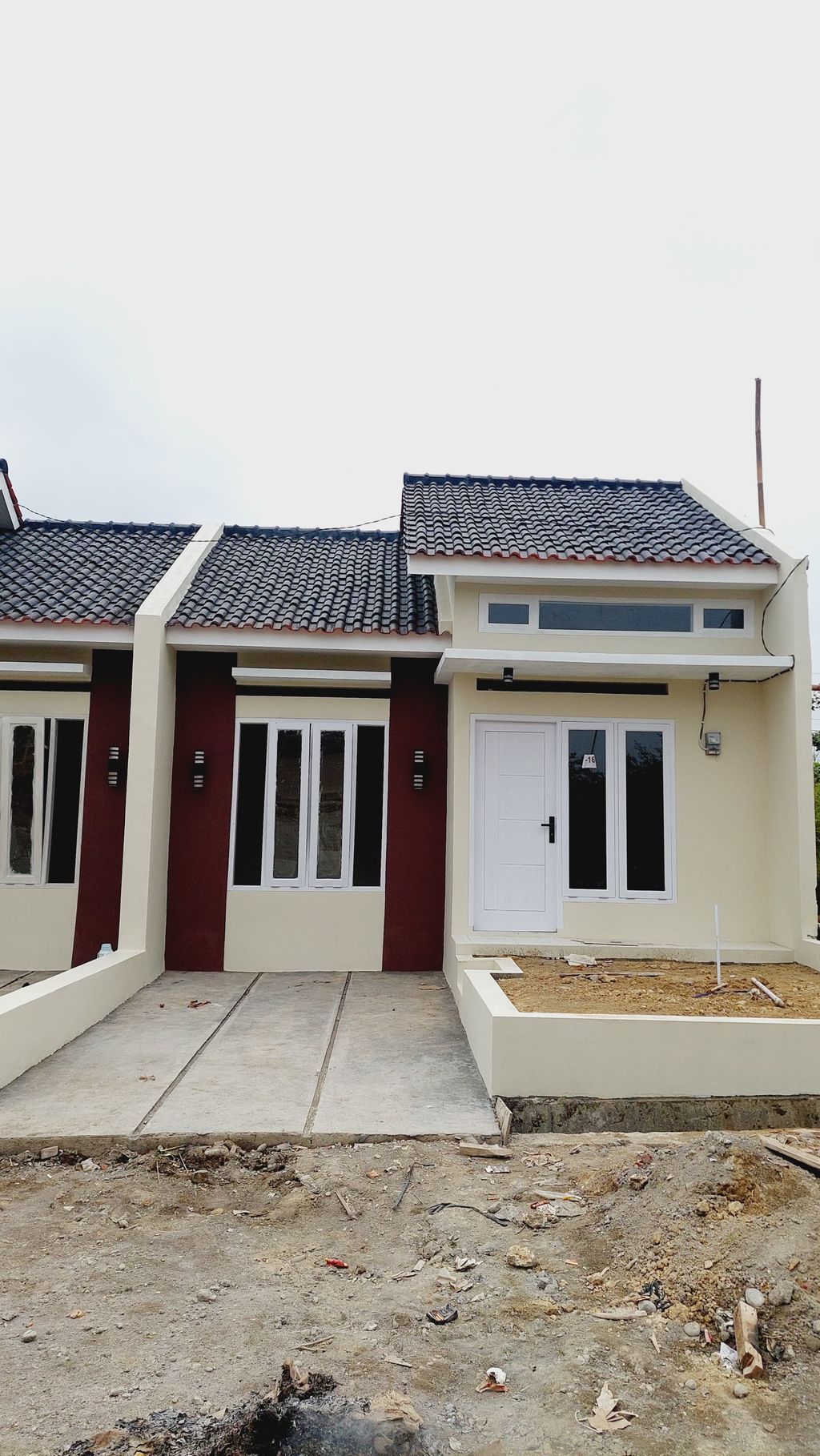 foto tampak rumah tipe subsidi perumahan PURI MADURA