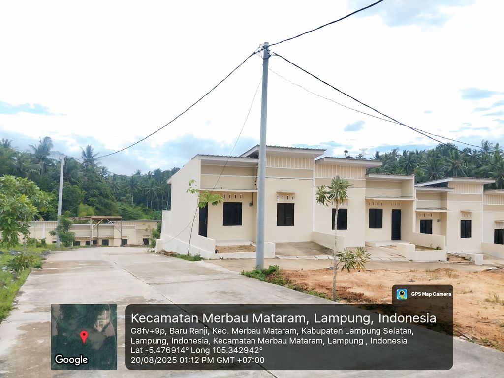 foto posisi tengah perumahan PONDOK PESONA