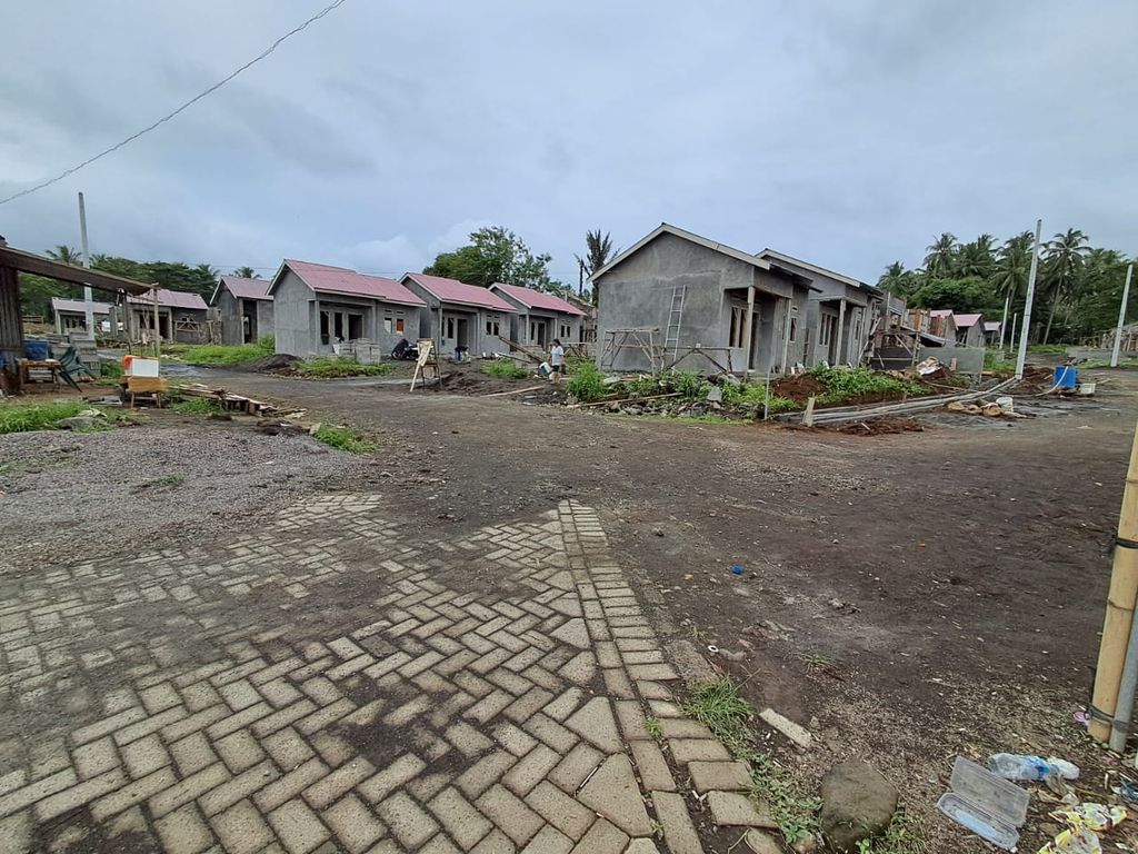 foto gerbang perumahan PERMATA VIOLA SUKUR 6