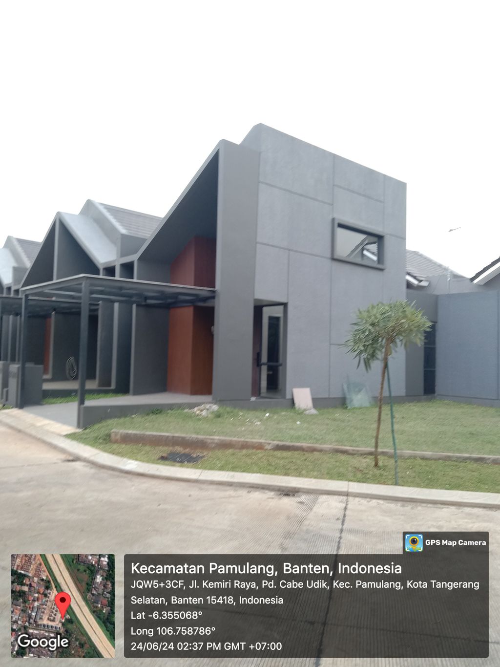 foto posisi tengah perumahan GRAND RESIDENCE PONDOK CABE