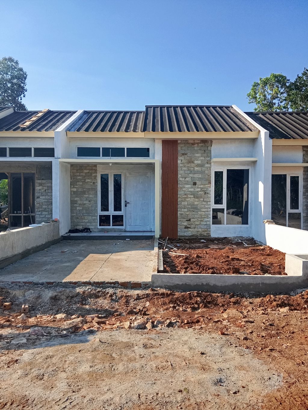 foto tampak rumah tipe 36/78 perumahan Azzahra Residence