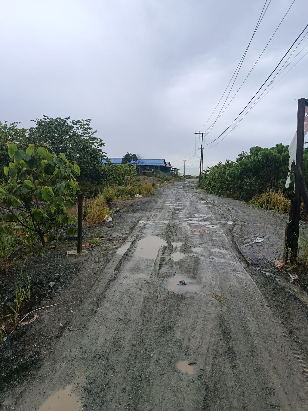 foto gerbang perumahan Lelilef Dagymoi Residence