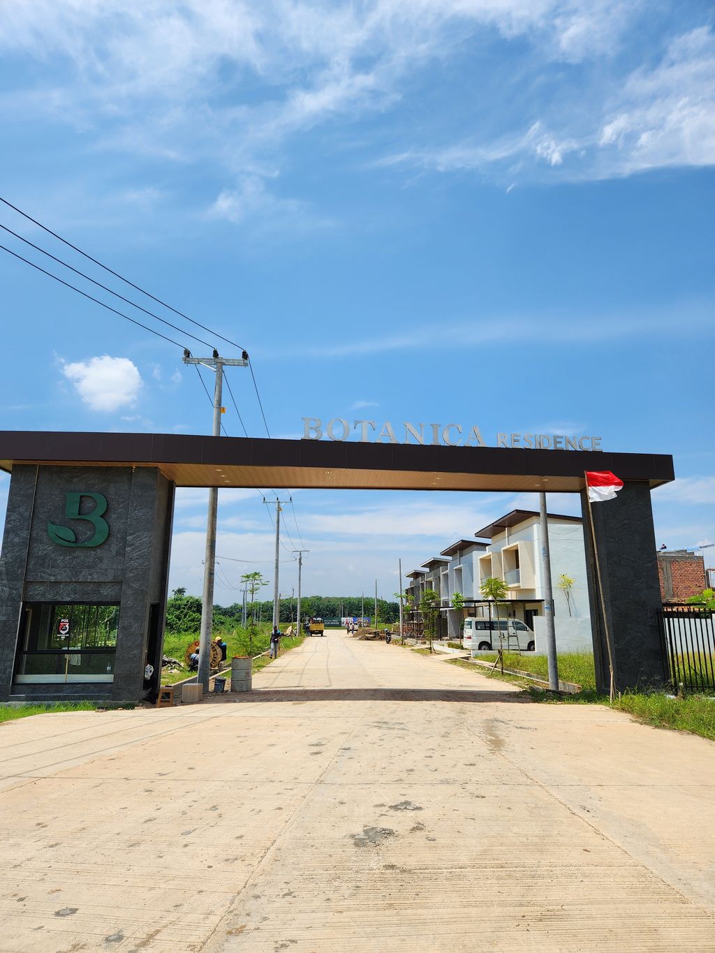 foto gerbang perumahan BOTANICA RESIDENCE