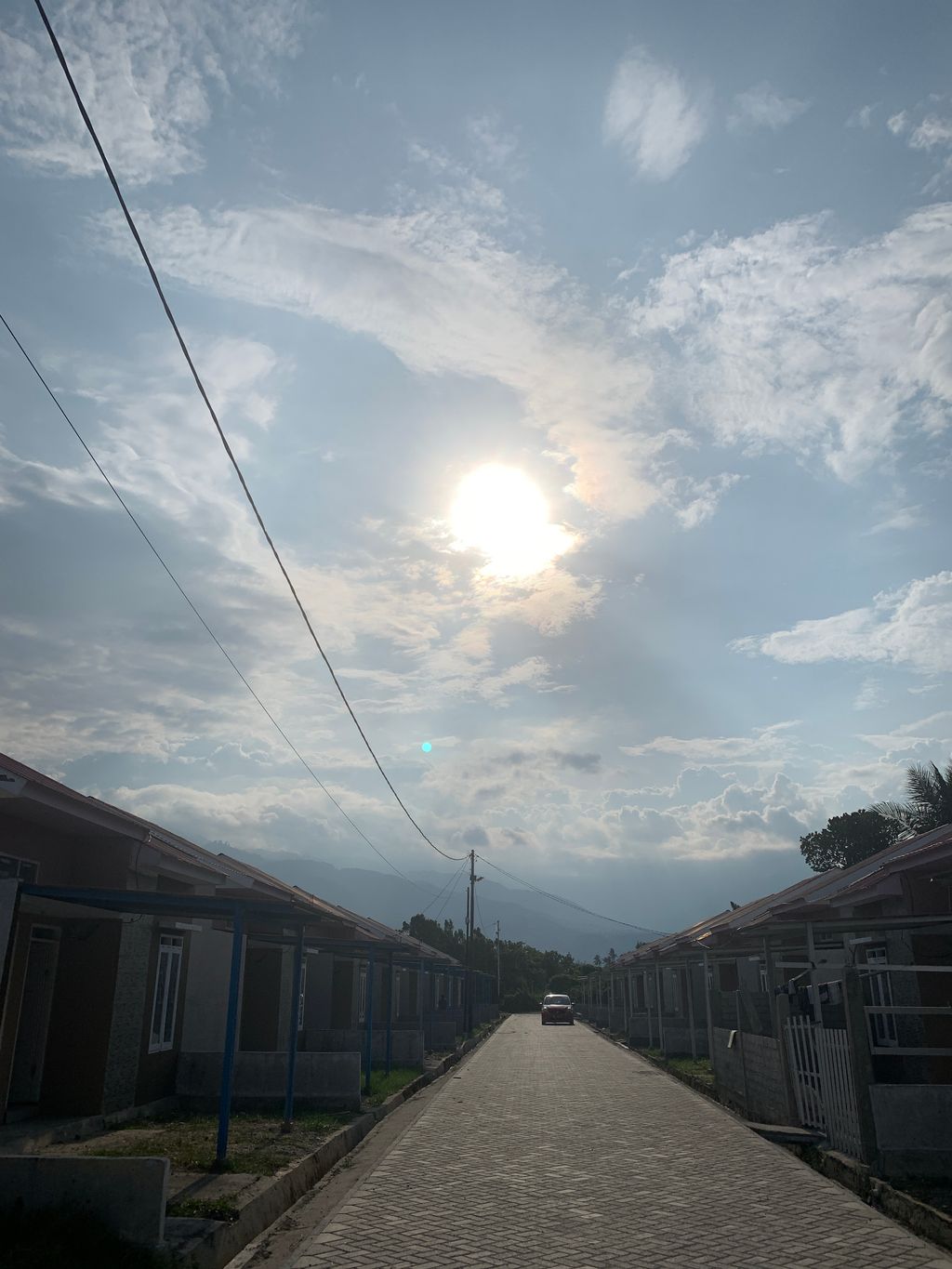 foto gerbang perumahan PERUMAHAN KELAPA MAS PERMAI