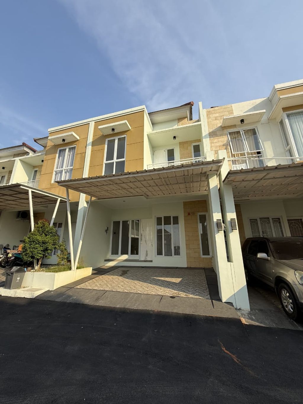 foto contoh rumah perumahan TRIA ADARA RESIDENCE 12 SERPONG
