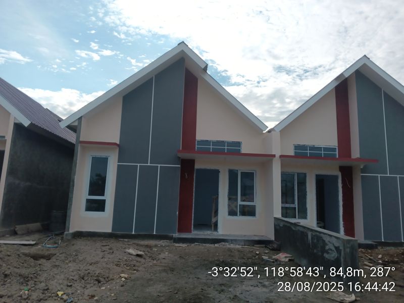 foto posisi tengah perumahan TAFARIZ ROYAL HILLS