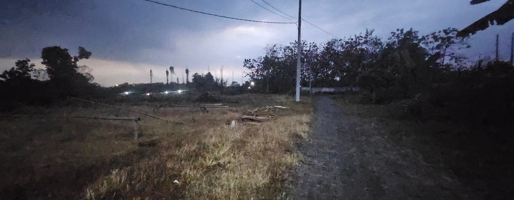 foto posisi tengah perumahan BUKIT SELOREJO REGENCY