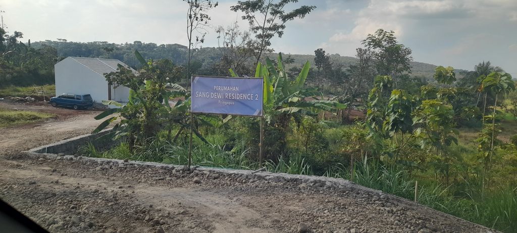 foto gerbang perumahan Perumahan Sang Dewi Residence 2 Derekan