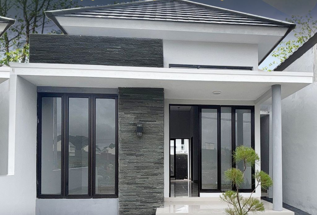 foto tampak rumah tipe 55/105 perumahan PERUMAHAN BUMI INDRALOKA