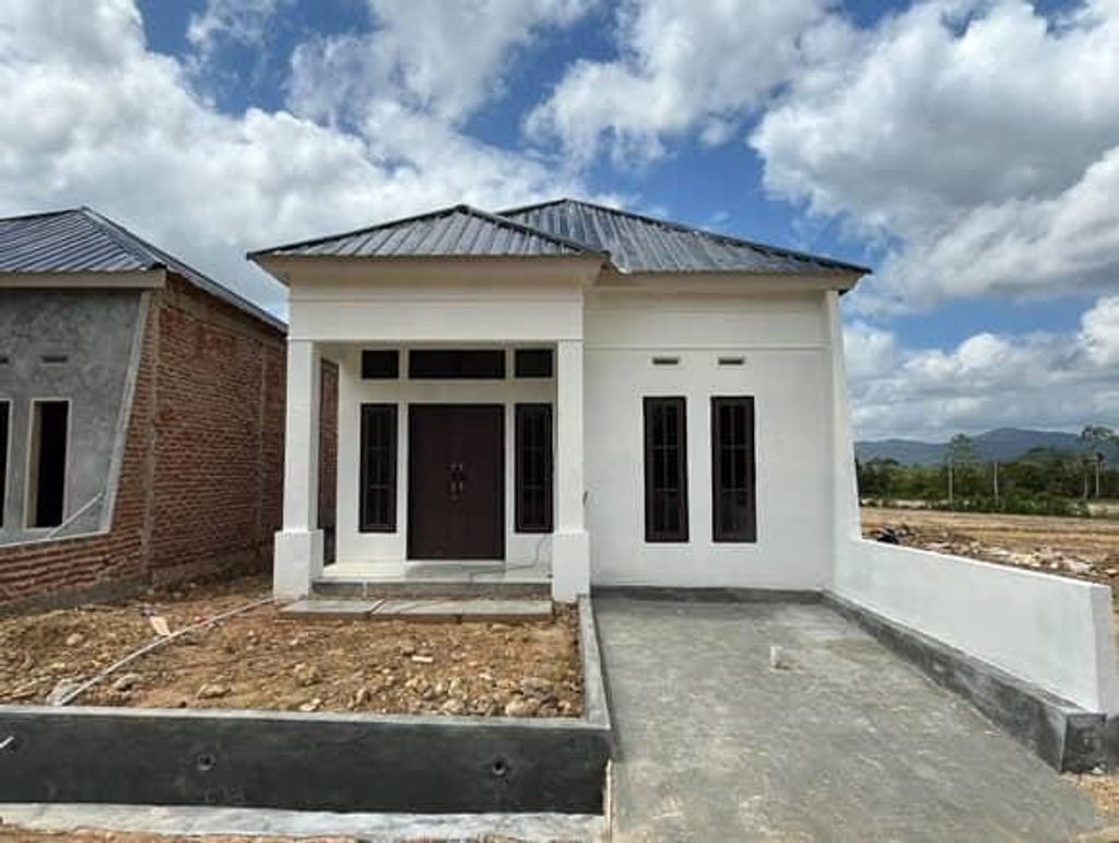 foto tampak rumah tipe 36 perumahan PERUMAHAN LINSEN REGENCY