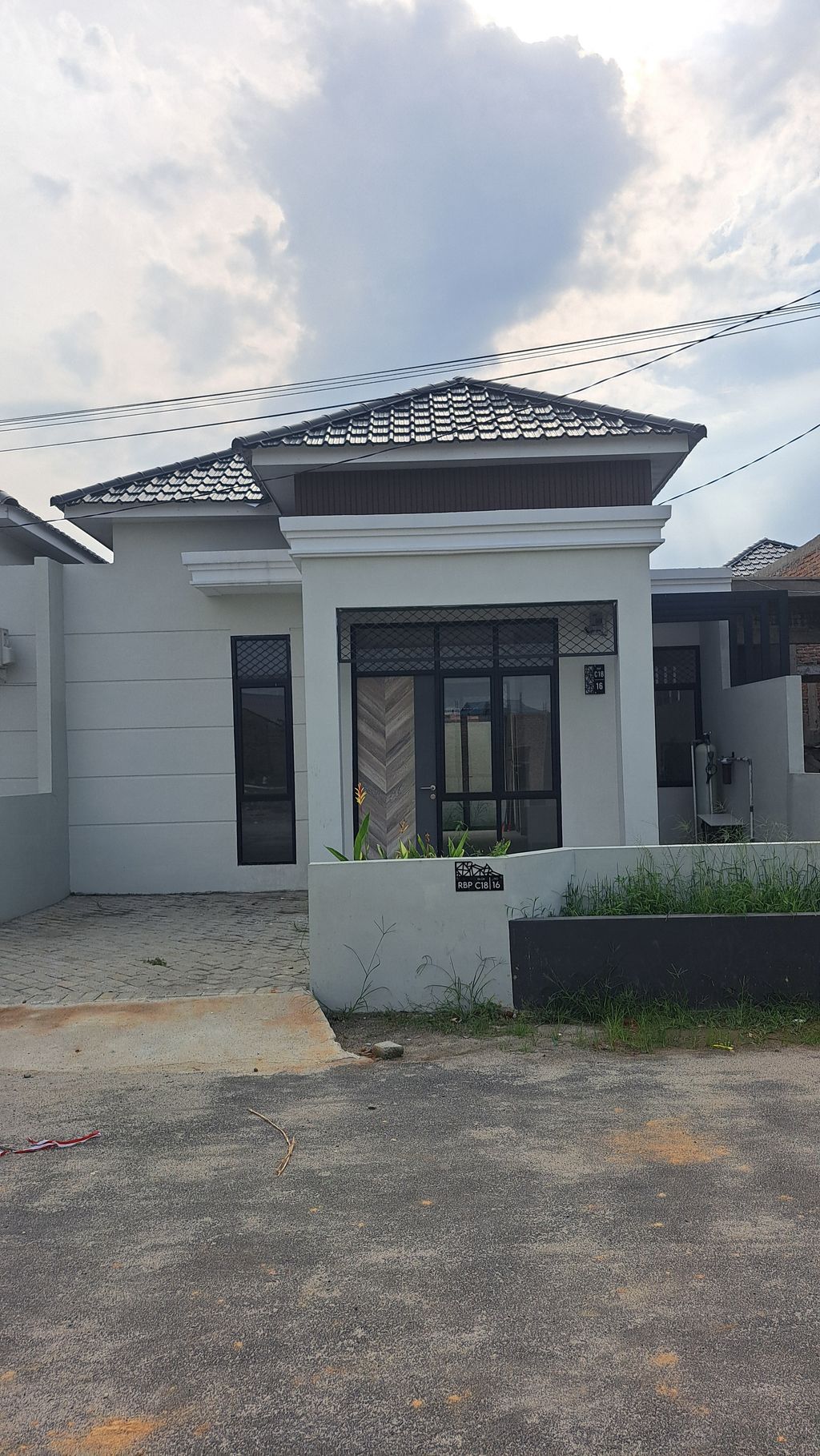 foto contoh rumah perumahan Graha Deli Permai Cluster Rasyid Bumi Permai