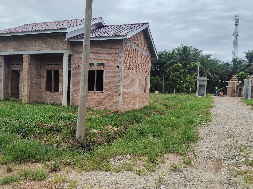 foto posisi tengah perumahan De Prabu 8